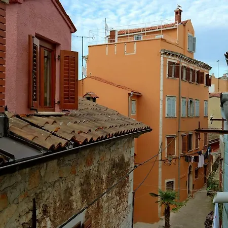 Romantic App In Old Town